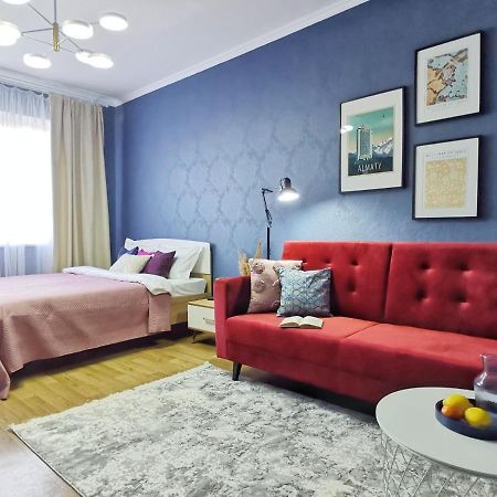 Квартира Коктобе С Видом На Горы Apartamento Almaty Exterior foto