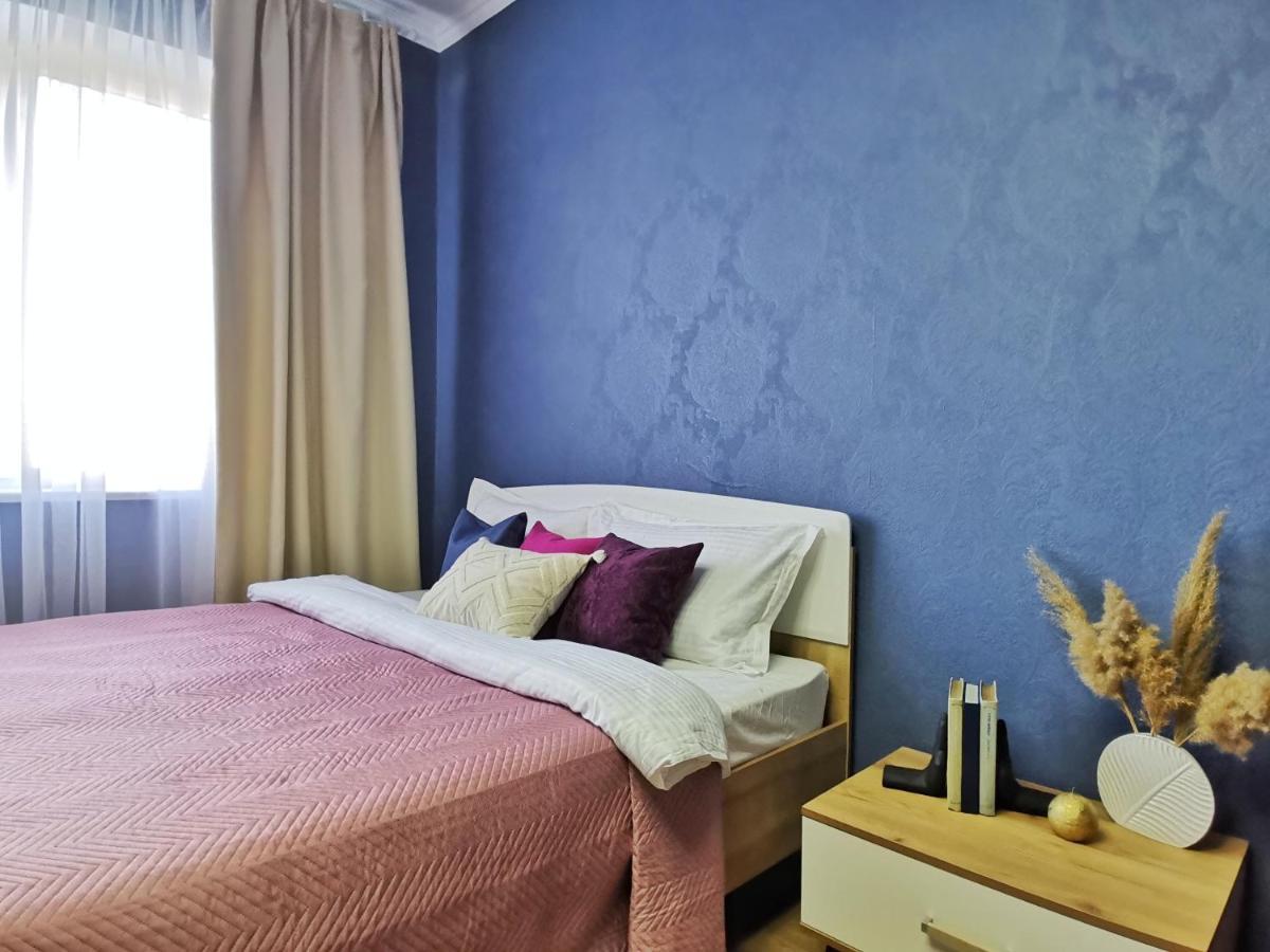Квартира Коктобе С Видом На Горы Apartamento Almaty Exterior foto